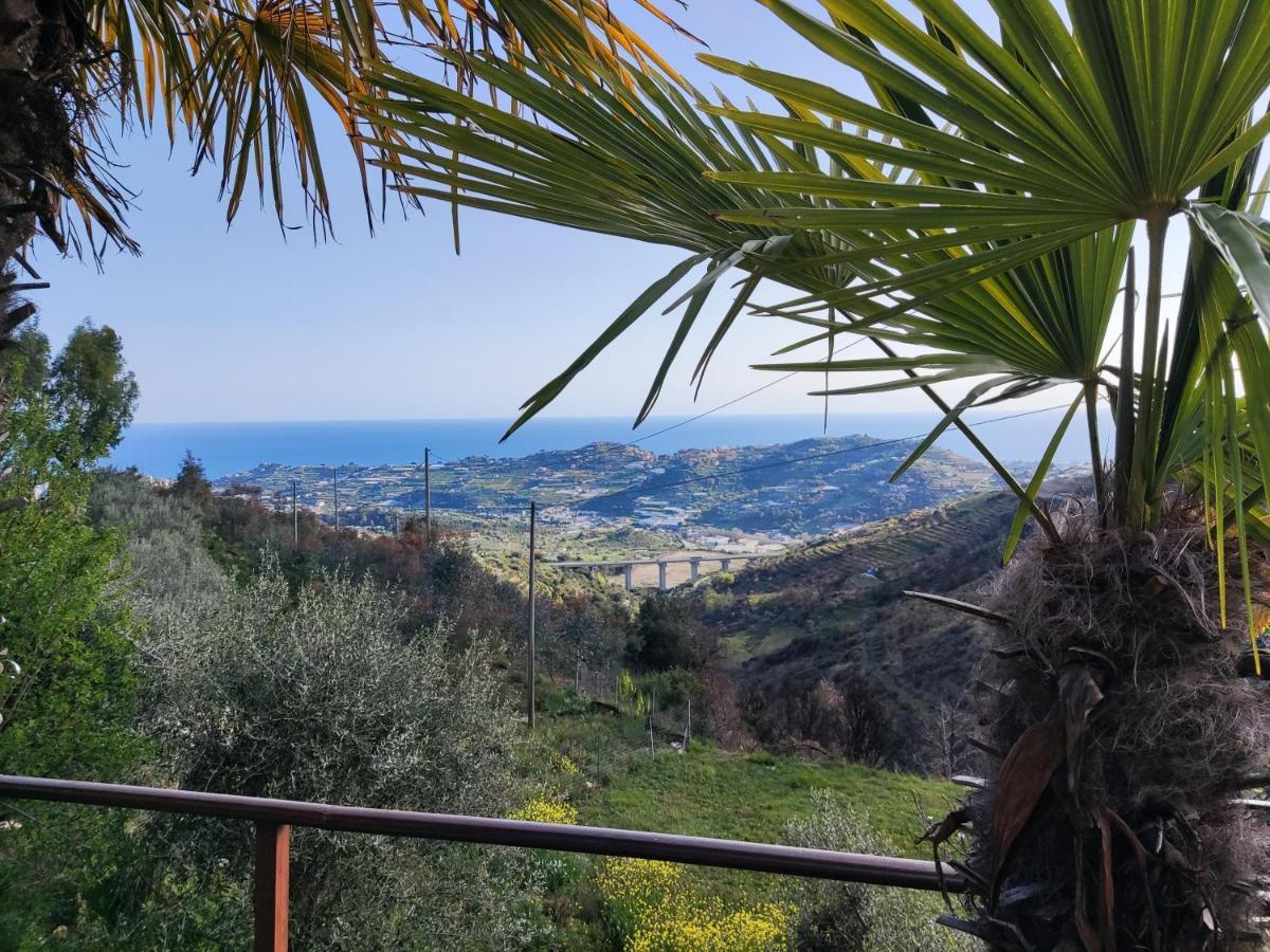 Detached House With Garden And Sea View Affittacamere Sanremo Esterno foto